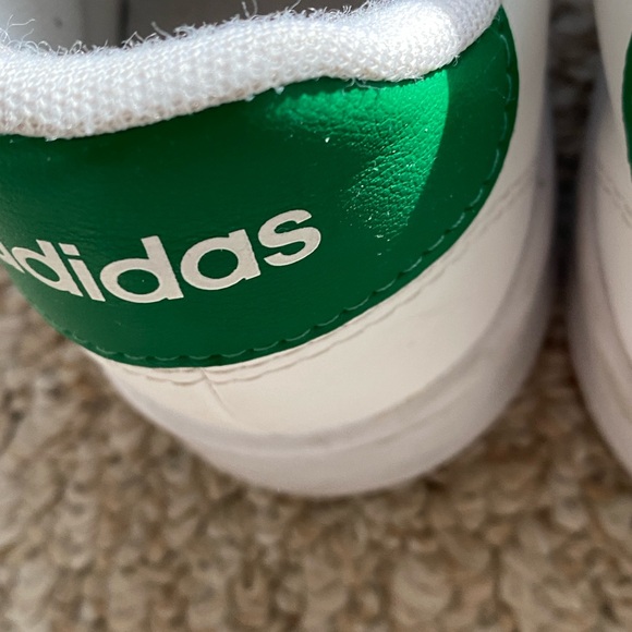 Adidas Trendy Green Tennis Shoes like Stan Smith - Picture 7 of 9
